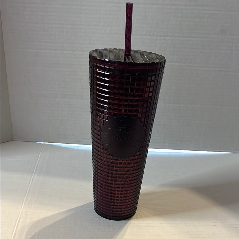 Starbucks-2020-berry plum-24oz. grid cold cup Tumbler Venti  Purple Water Bottle